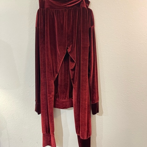 Laina Rauma SET Small top bottom maroon velour loungesuit leisure suit club bed - Picture 16 of 16